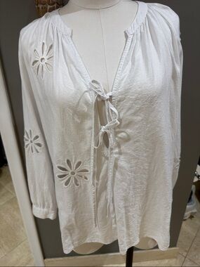 Rails White Lightweight Shirt with Subtle Texture- linen & cotton